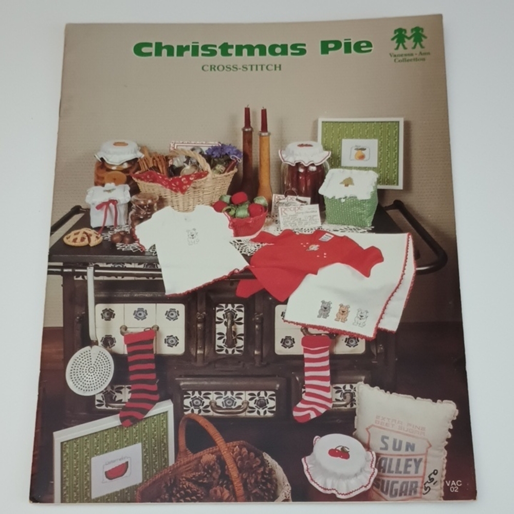 3/$15 VTG Christmas Pie Charted Cross Stitch Pattern Book VAC02 ©1980